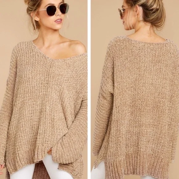 LIZZY- Wide Cuff Oversized Sweater - Picture 2 of 3